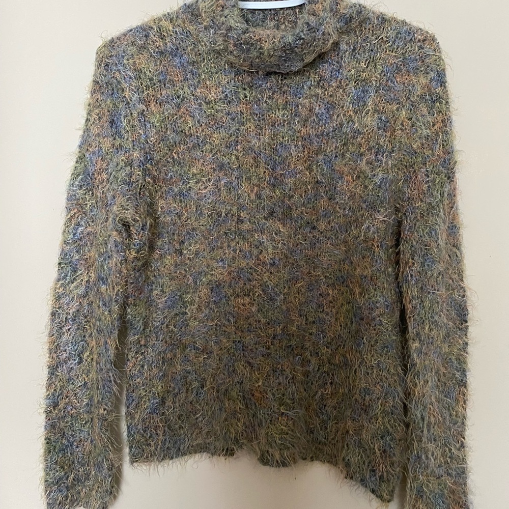 Mercer & Madison fuzzy sweater